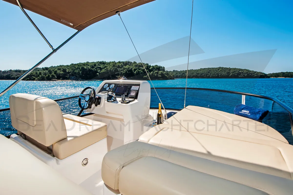 Cockpit of SUNSHINE, a Bavaria Virtess 420 Fly motorboat at Općina Sukošan, Croatia