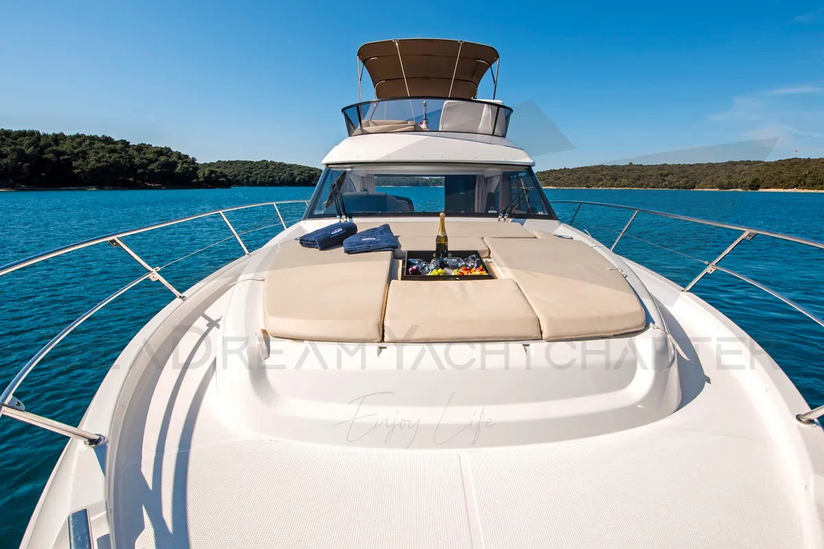 Deck of SUNSHINE, a Bavaria Virtess 420 Fly motorboat at Općina Sukošan, Croatia