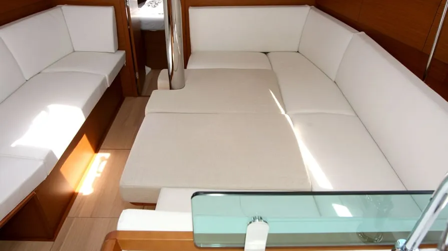 Salon of Amadeus, a Jeanneau Sun Odyssey 389 sailboat at Općina Rogoznica, Croatia