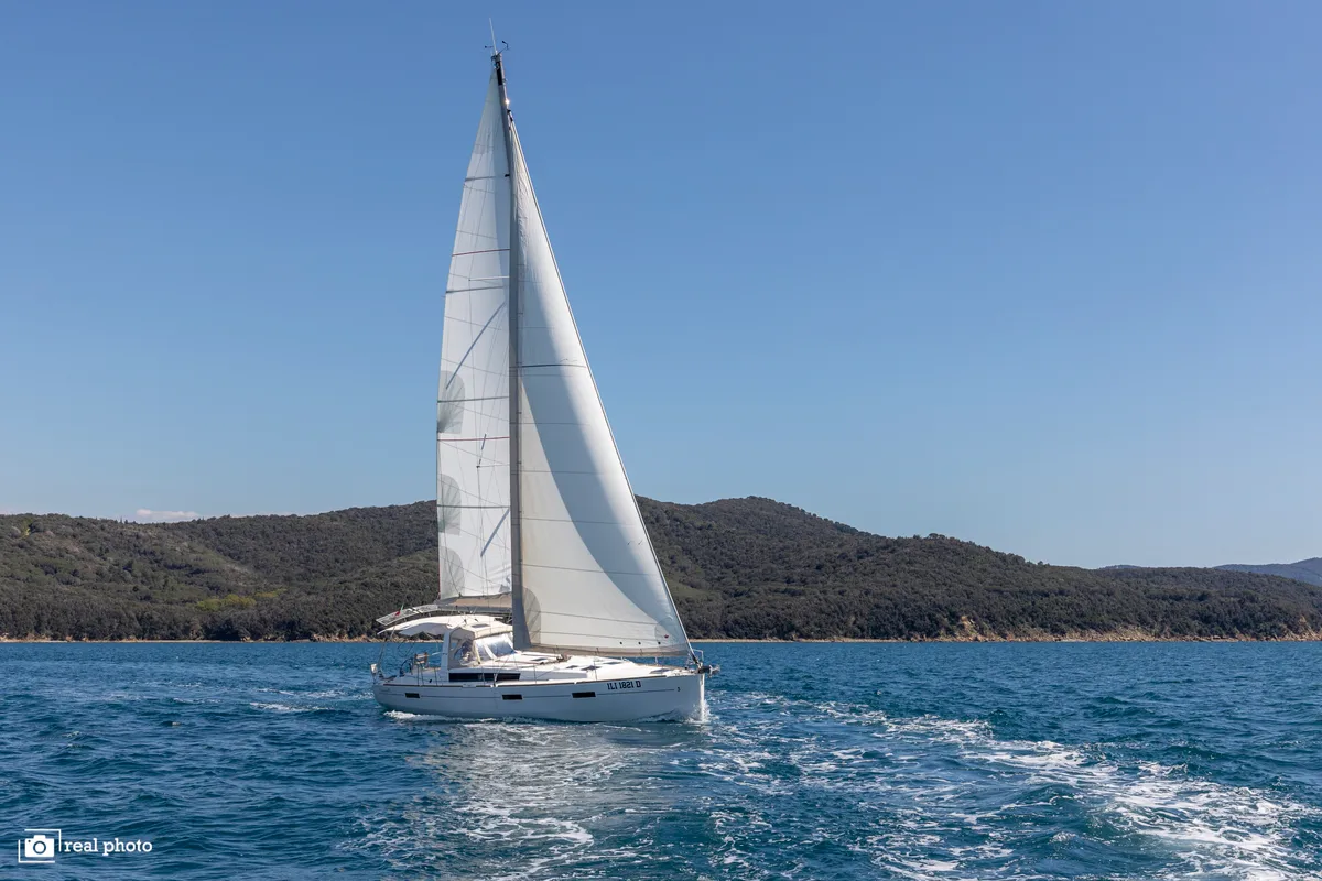 Exterior view of Gaia - Solar Panel, a Beneteau Oceanis 45 sailboat at Cannigione, Italy