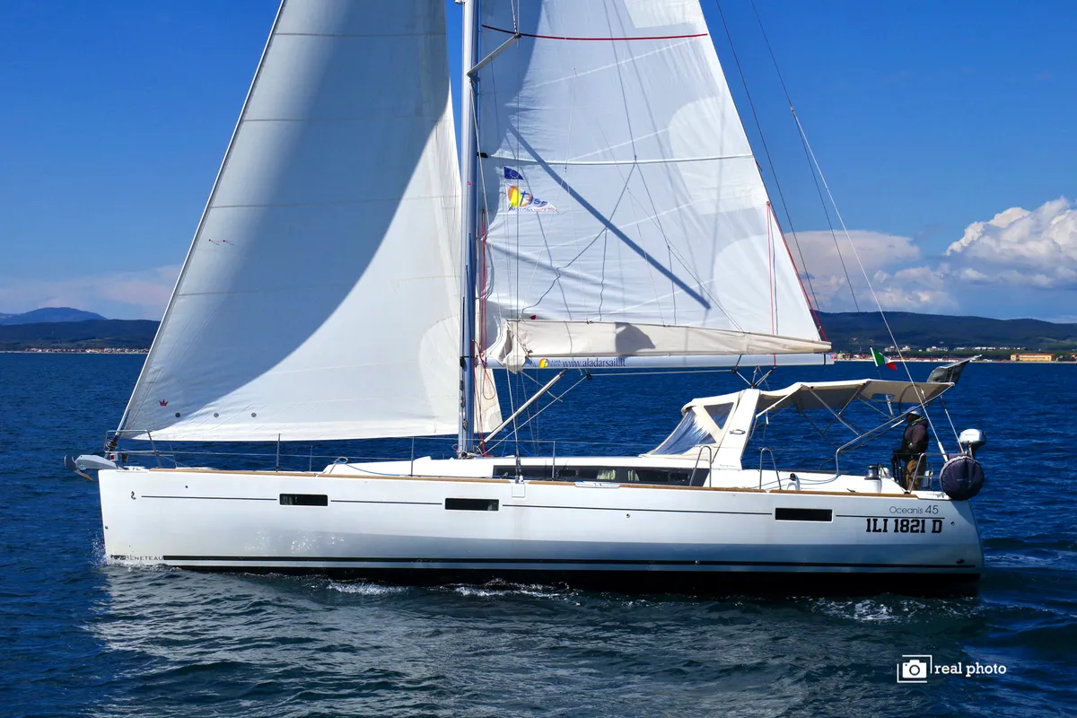 Exterior view of Gaia - Solar Panel, a Beneteau Oceanis 45 sailboat at Cannigione, Italy