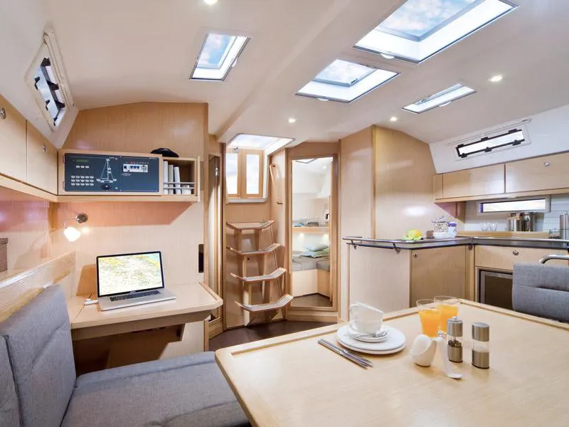 Salon of Chiara F., a Bavaria Cruiser 45 sailboat at San Benedetto del Tronto, Italy