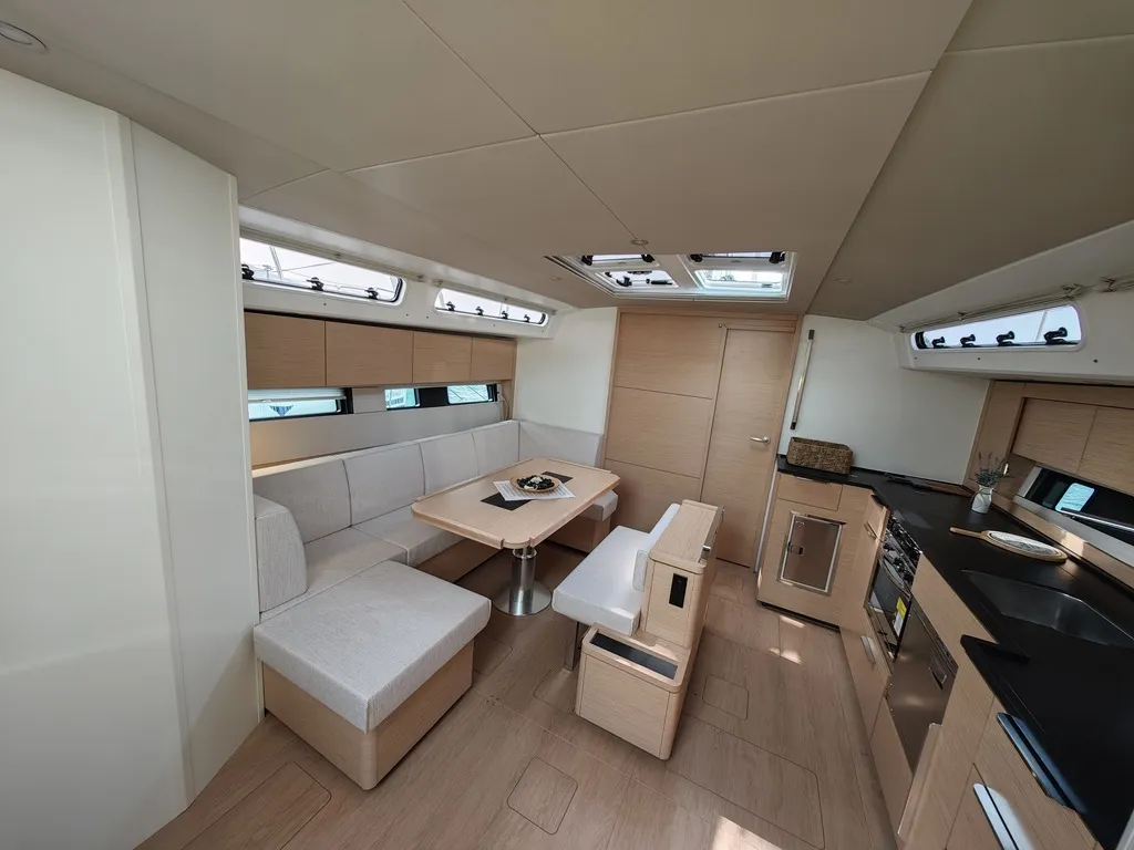 Cabin on Vingilot - OW, a Hanse 460 sailboat at Medulin, Croatia