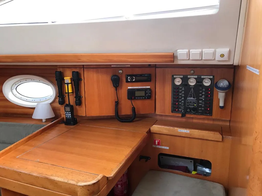 Salon of Alboran XXIV Cocomaluco, a Elan Impression 434 sailboat at es Jonquet, Spain