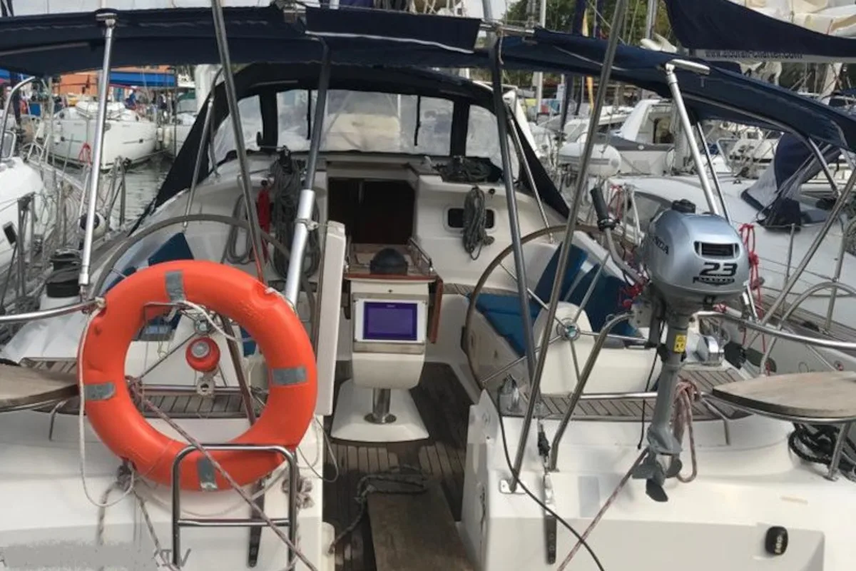 Exterior view of Alboran XXIV Cocomaluco, a Elan Impression 434 sailboat at es Jonquet, Spain