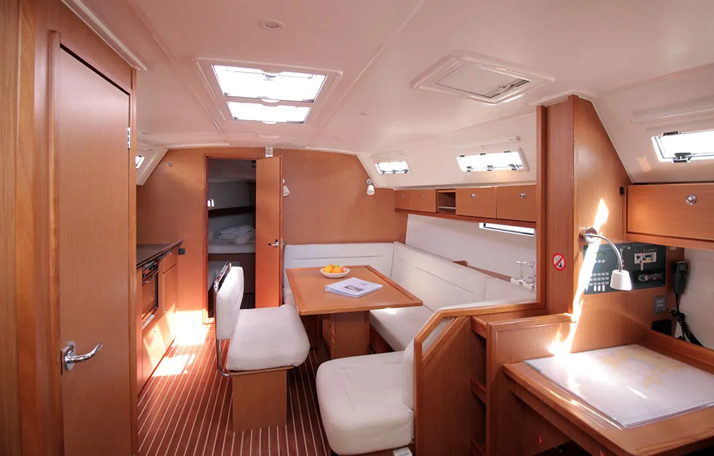 Salon of Tesoro, a Bavaria Cruiser 40 sailboat at Llucmajor, Spain