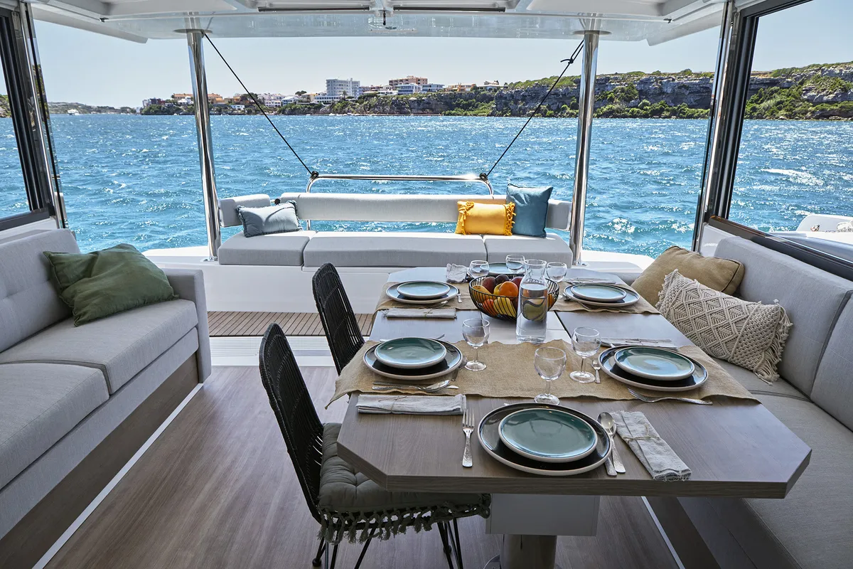 Salon of La Creuse S'Amuse, a Bali 4.4 catamaran at Plan-d'Aups-Sainte-Baume, France