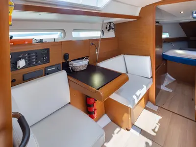 Salon of Nirikos, a Jeanneau Sun Odyssey 419 sailboat at Municipal Unit of Lefkada, Greece