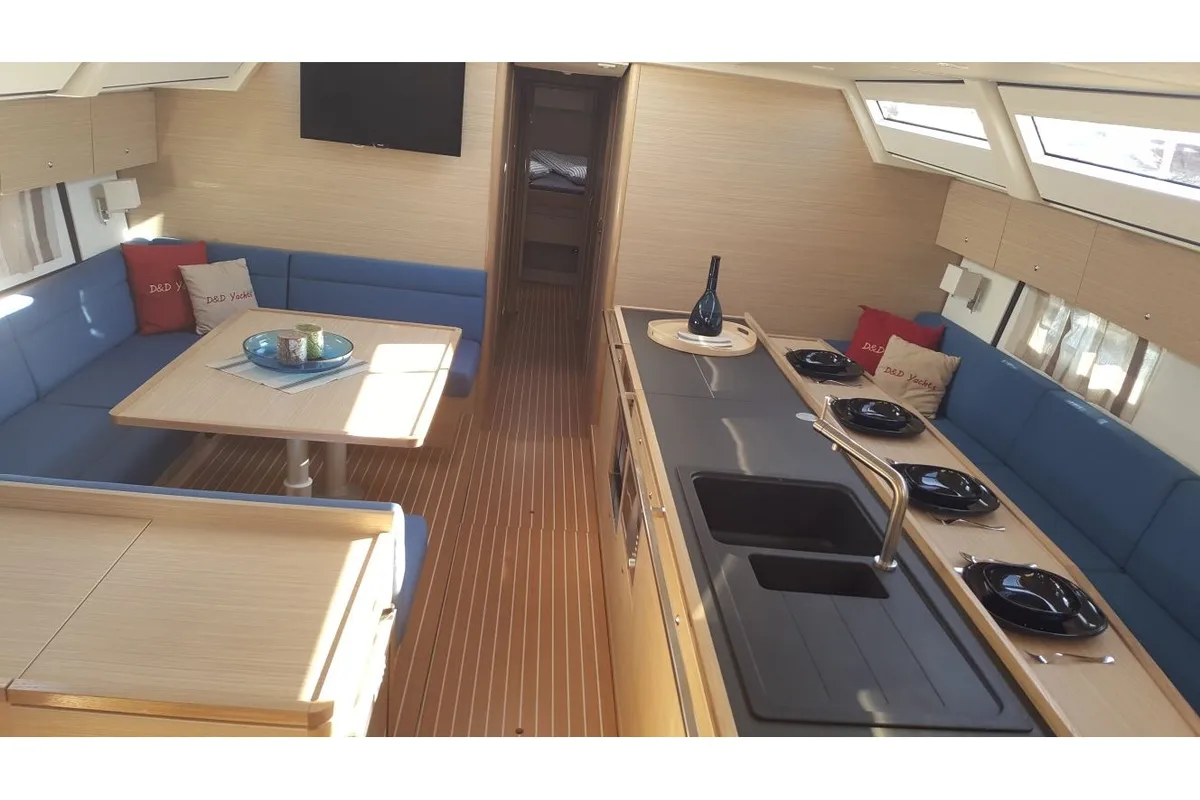 Salon of Marietta, a D&D Kufner 54 sailboat at Punat, Croatia