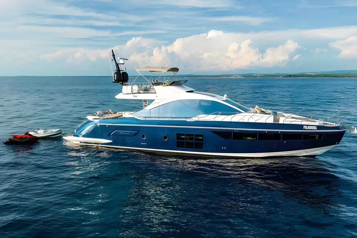 Exterior view of Mudita, a Azimut S7 motor yacht at Podstrana - Miljevac, Croatia