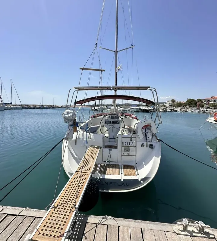 Exterior view of Rota, a Beneteau Oceanis 411 sailboat at Sami, Greece