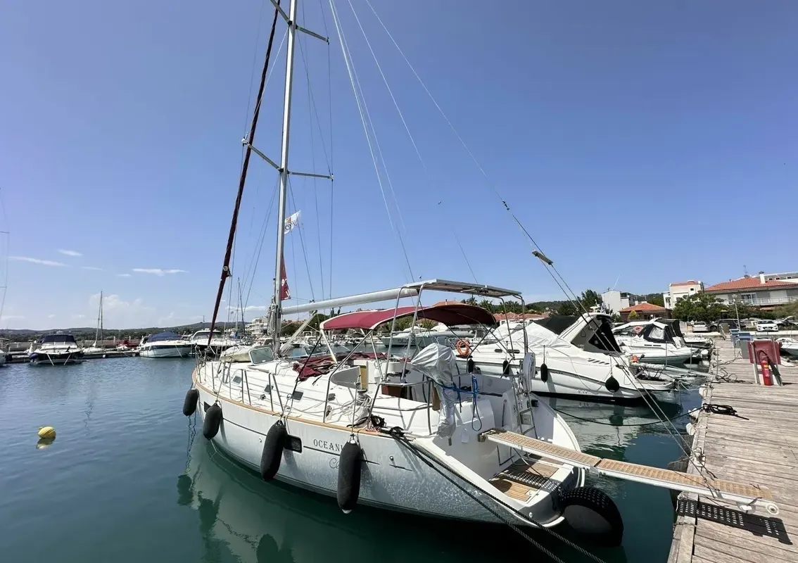 Rota, a Beneteau Oceanis 411 sailboat at Sami, Greece