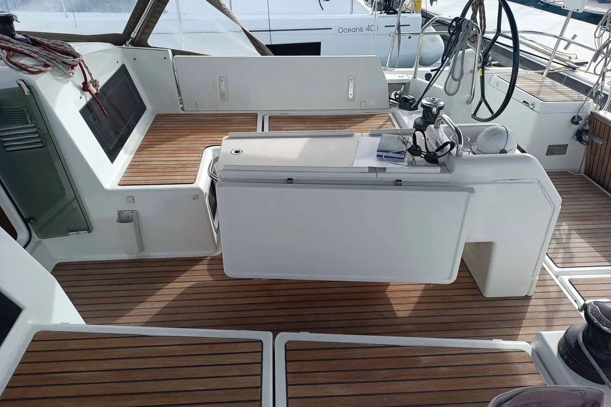 FUNKY ONE, a Jeanneau Sun Odyssey 440 sailboat at Kontokali, Greece