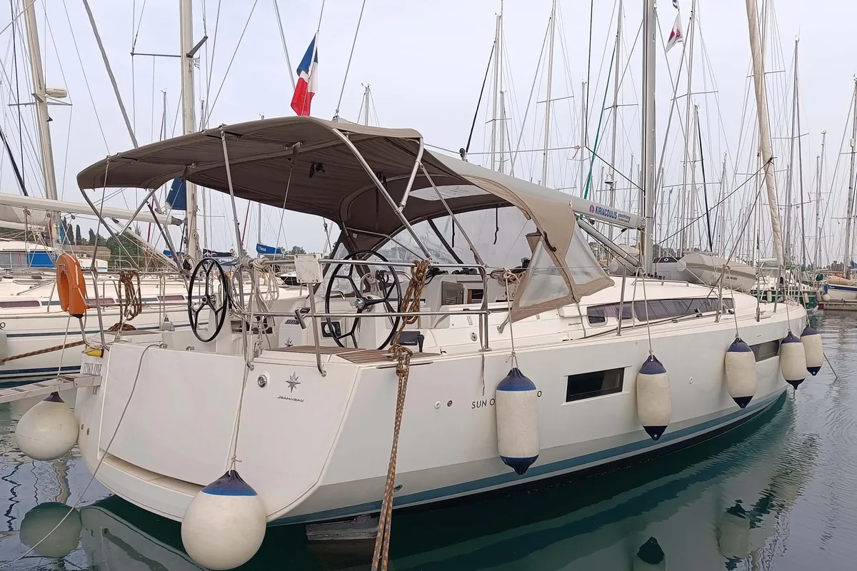 FUNKY ONE, a Jeanneau Sun Odyssey 440 sailboat at Kontokali, Greece
