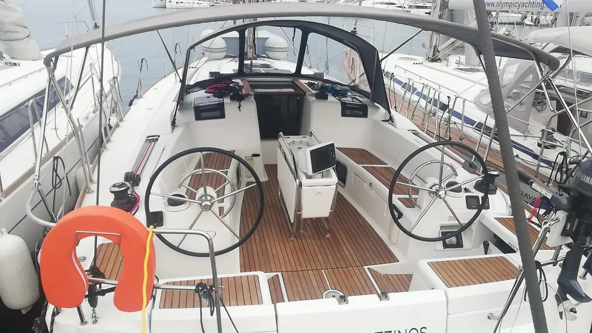 Tessie, a Jeanneau Sun Odyssey 439 sailboat at Volos Municipality, Greece