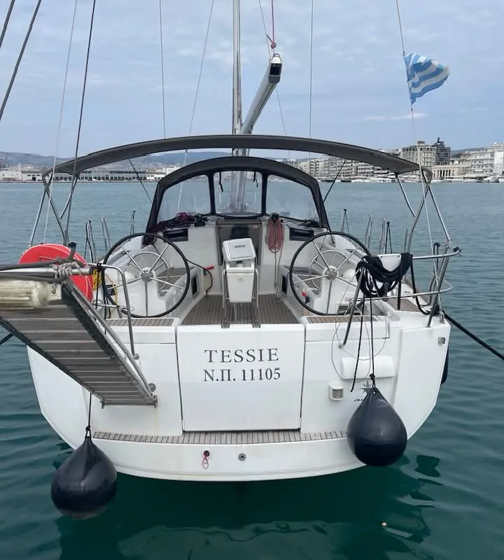 Tessie, a Jeanneau Sun Odyssey 439 sailboat at Volos Municipality, Greece