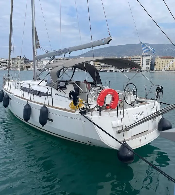 Tessie, a Jeanneau Sun Odyssey 439 sailboat at Volos Municipality, Greece