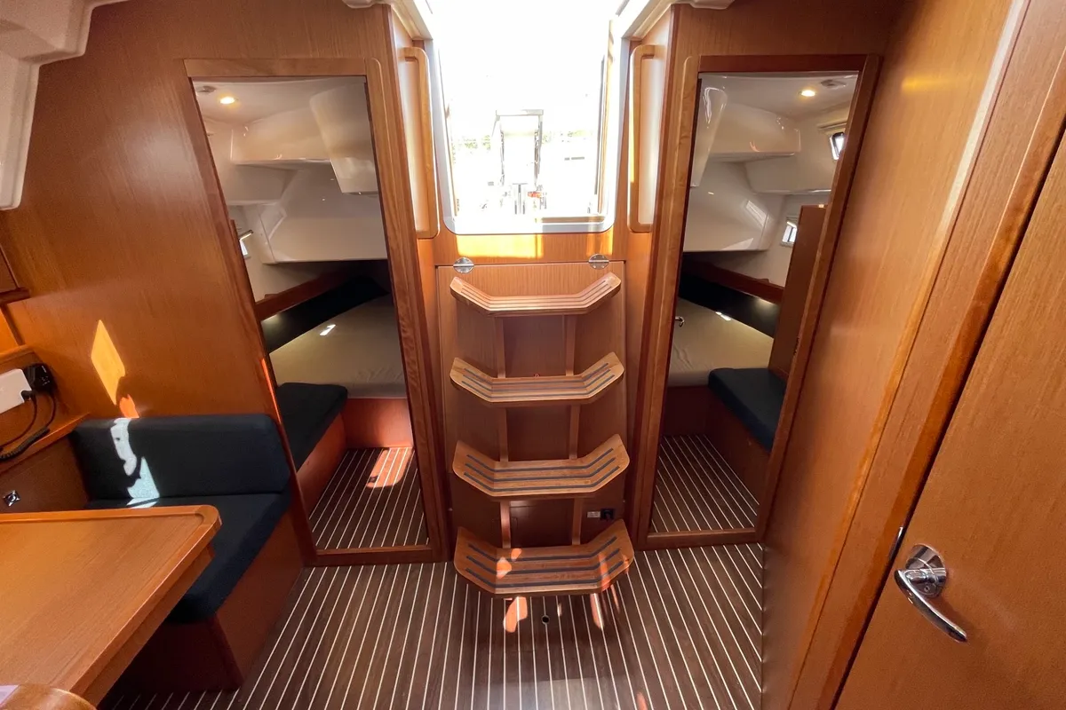 Cabin on Ten, a Bavaria Cruiser 41 sailboat at Fisksätra, Sweden