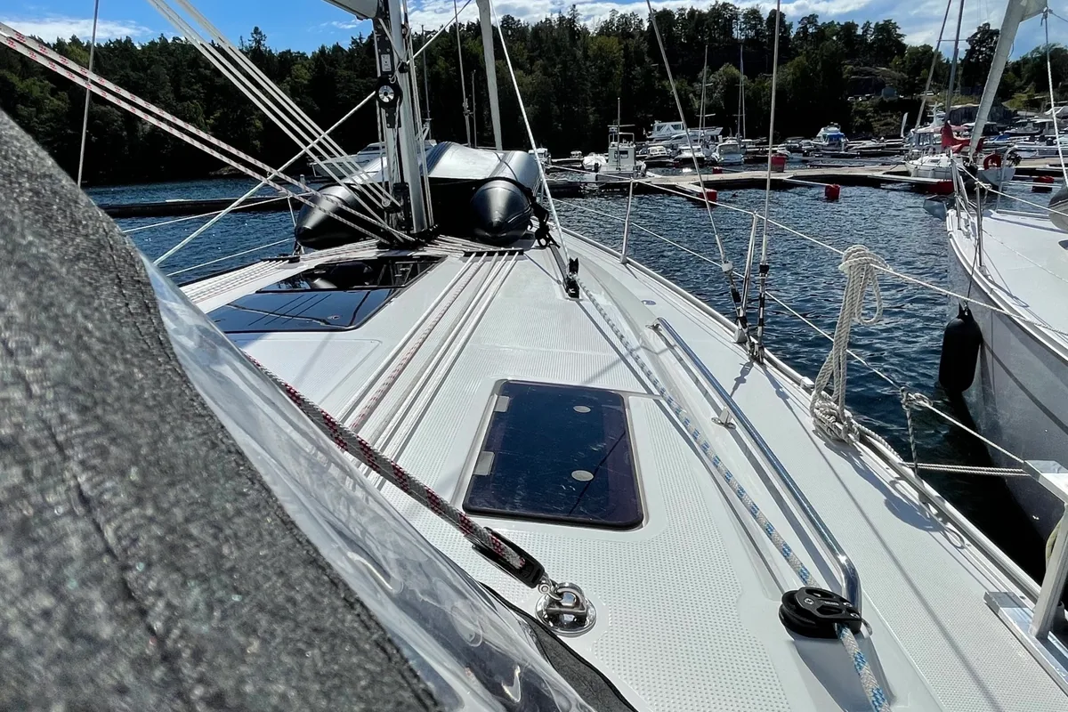 Deck of Ten, a Bavaria Cruiser 41 sailboat at Fisksätra, Sweden