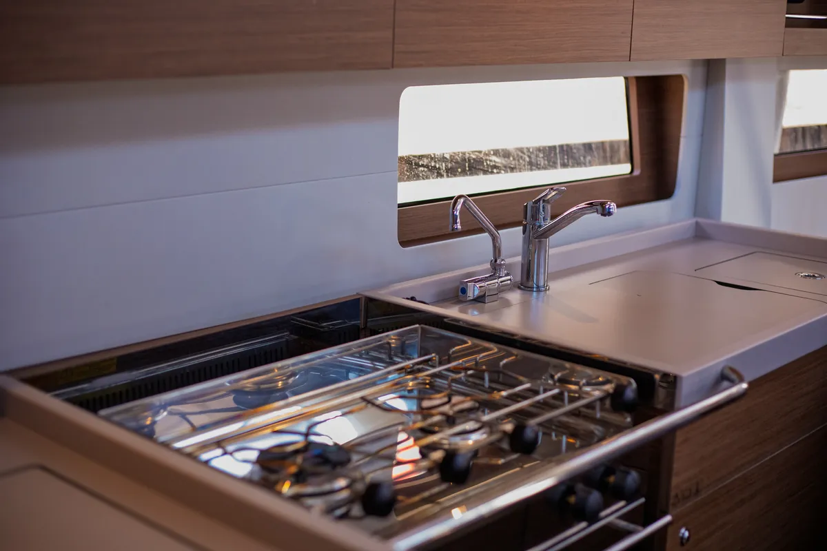Galley of Le Streghe, a Beneteau Oceanis 51.1 sailboat at Tonnarella, Italy