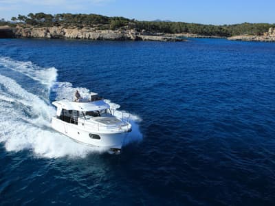 Anna Rosa, a Beneteau Swift Trawler 30 Fly motor yacht at Punat, Croatia