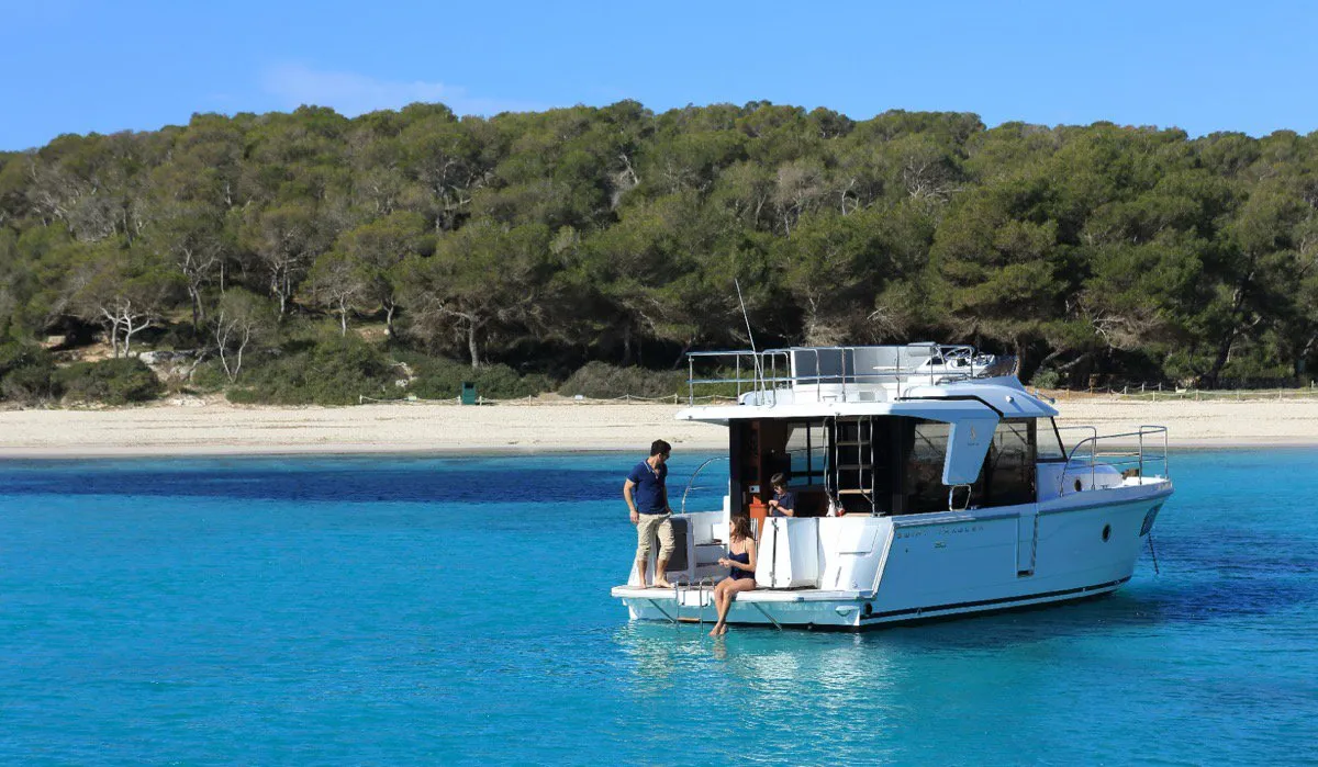 Anna Rosa, a Beneteau Swift Trawler 30 Fly motor yacht at Punat, Croatia