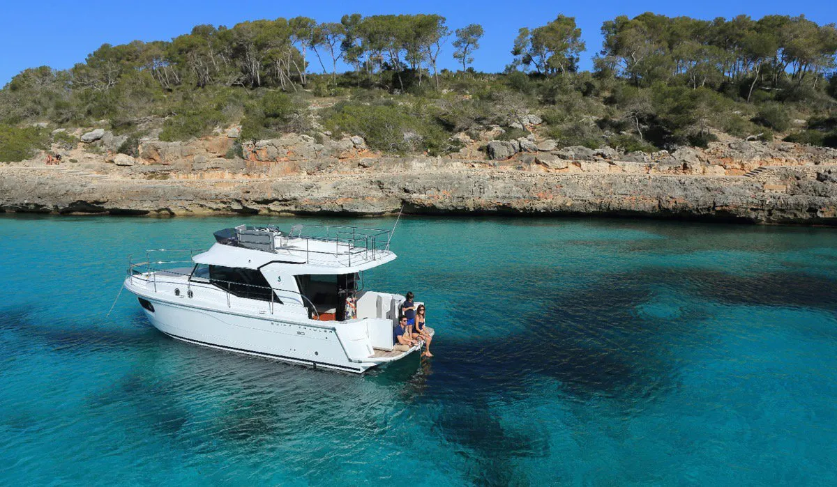 Anna Rosa, a Beneteau Swift Trawler 30 Fly motor yacht at Punat, Croatia