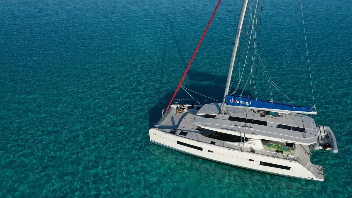 Exterior view of Sunsail 454 Classic, a Leopard 45 catamaran at Roche Caiman, Seychelles
