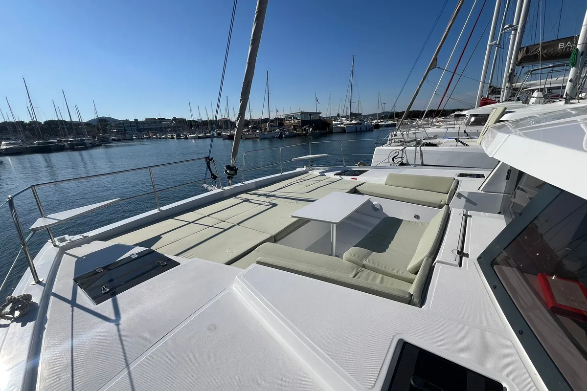 Deck of Jack Pearl II, a Bali 4.2 OW catamaran at Hyères, France