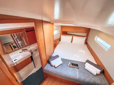 Cabin on Aquaholic, a Jeanneau Sun Odyssey 410 sailboat at Athens, Greece