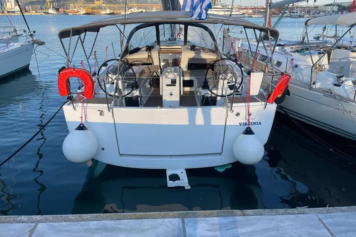 Exterior view of Virginia, a Jeanneau Sun Odyssey 440 sailboat at Volos Municipality, Greece