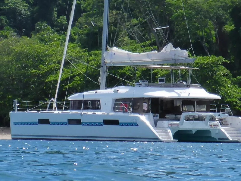 Exterior view of Marlena, a Lagoon 620 catamaran at Roche Caiman, Seychelles
