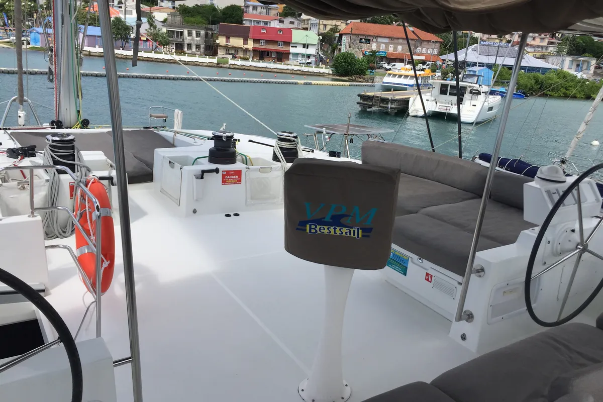 Cockpit of Marlena, a Lagoon 620 catamaran at Roche Caiman, Seychelles