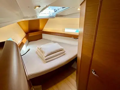 Cabin on Marley, a Jeanneau Sun Odyssey 419 sailboat at Općina Pakoštane, Croatia
