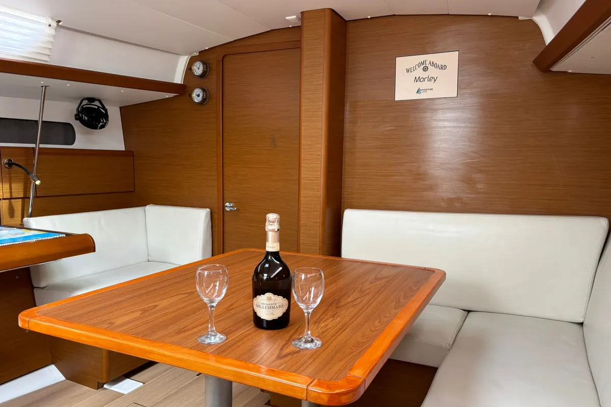 Salon of Marley, a Jeanneau Sun Odyssey 419 sailboat at Općina Pakoštane, Croatia