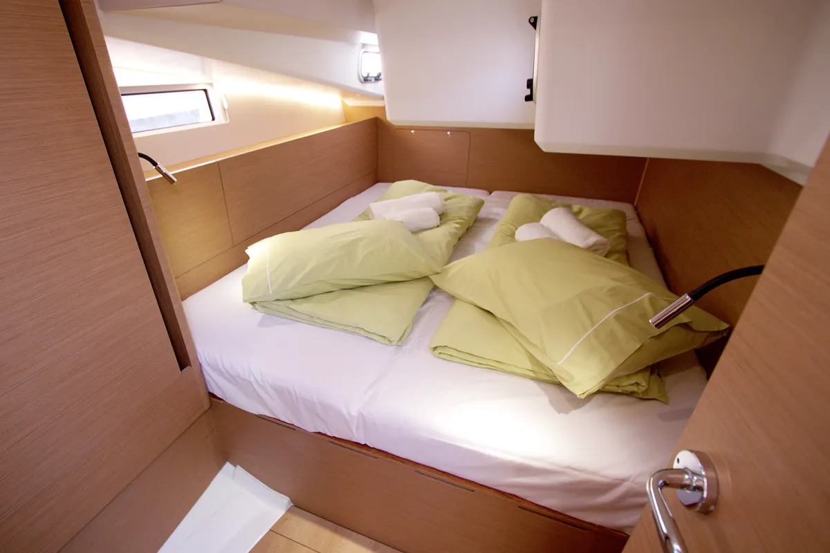 Cabin on Menelaos, a Jeanneau Sun Odyssey 490 sailboat at Lavreotiki Municipal Unit, Greece