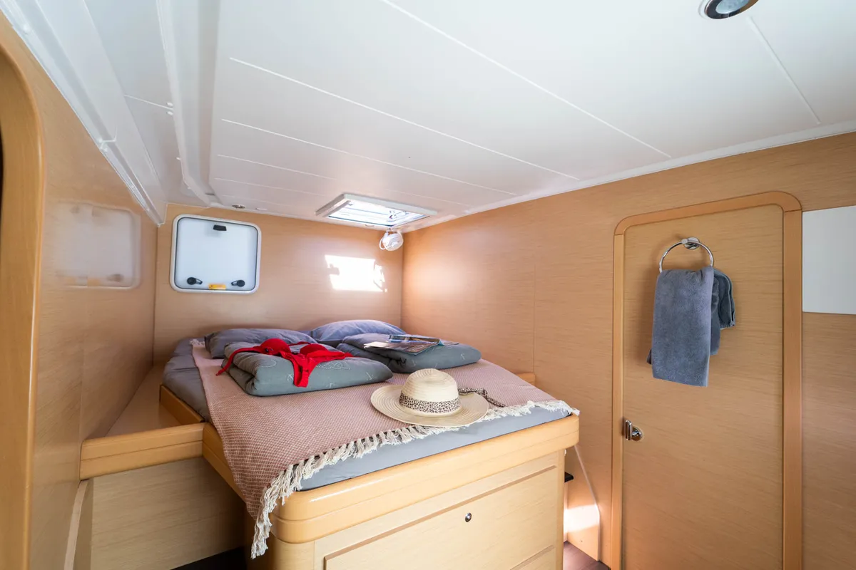 Cabin on Patch Work, a Lagoon 421 catamaran at Grad Šibenik, Croatia