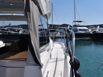 Hannah, a Bavaria SR38 Hard Top motor yacht at Grad Trogir, Croatia