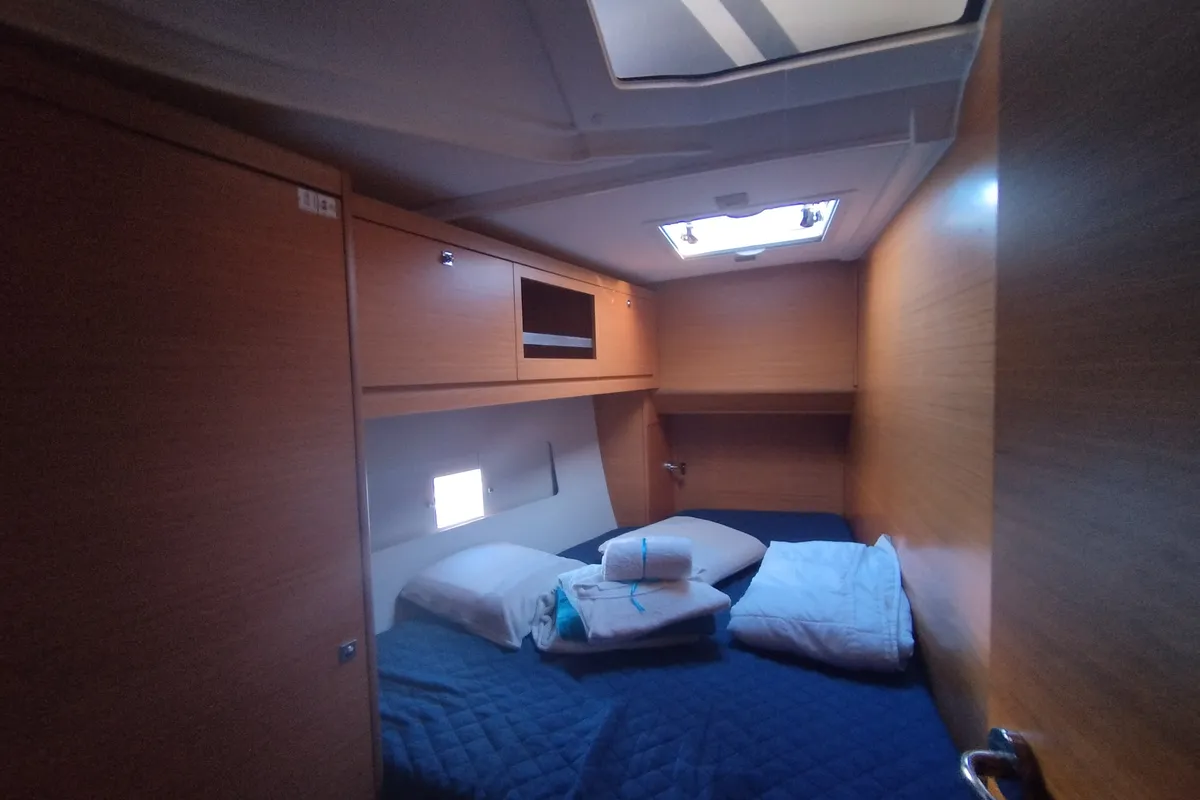 Cabin on Weasley, a Dufour 470 sailboat at Olbia, Italy
