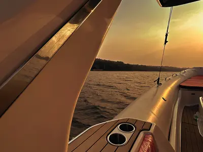 Deck of Moorings 464PC/10 Club, a Zodiac Medline 7.5 motorboat at Panaji, India