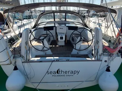 Cockpit of Seatherapy, a Hanse 418 sailboat at Rosignano Solvay, Italy