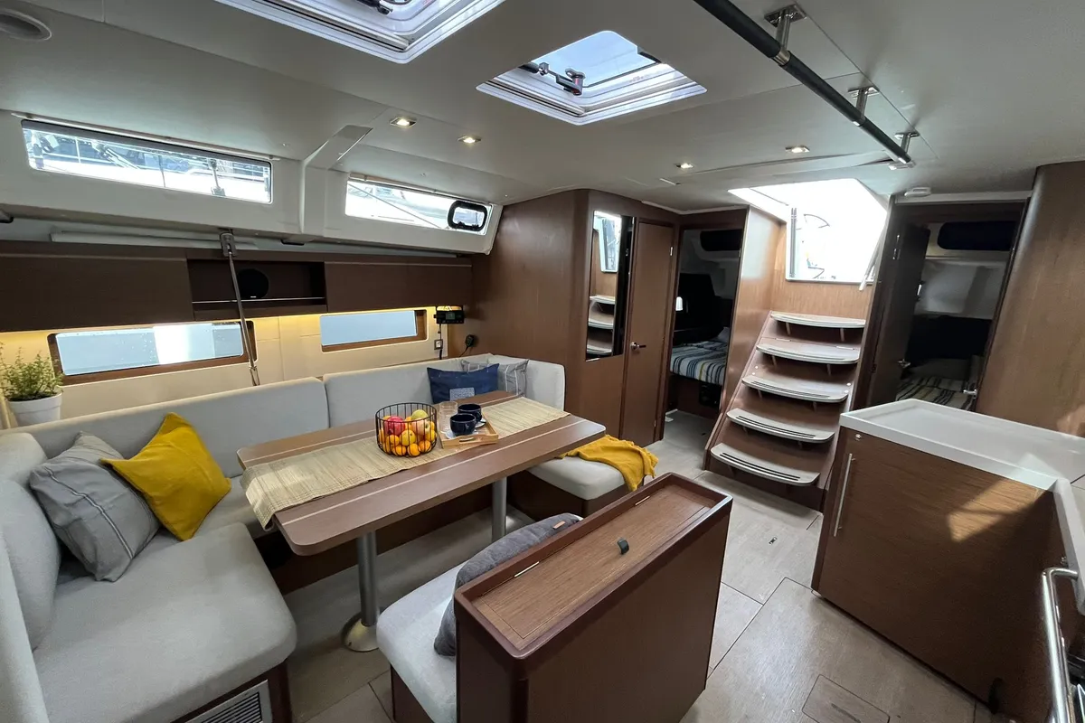 Salon of Summer Spirit, a Beneteau Oceanis 46.1 sailboat at Općina Medulin, Croatia