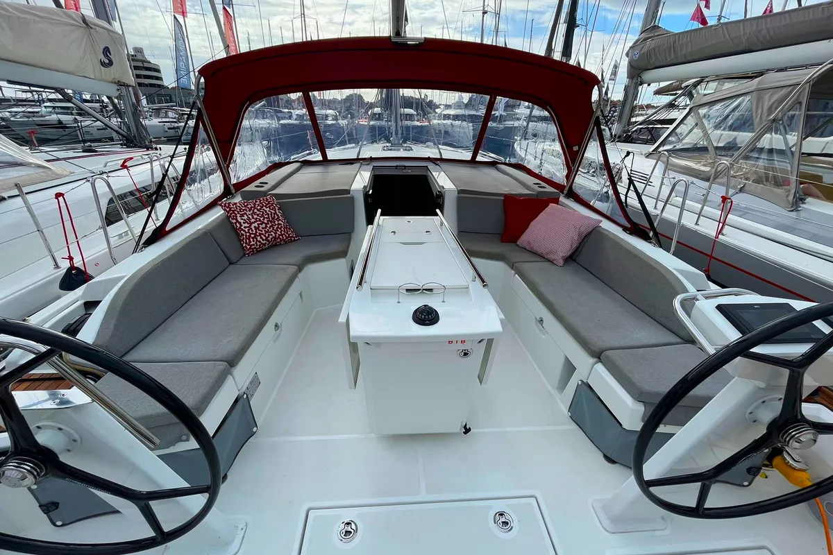 Cockpit of Summer Spirit, a Beneteau Oceanis 46.1 sailboat at Općina Medulin, Croatia
