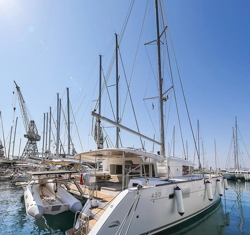 Exterior view of Yara, a Lagoon 450 F catamaran at Kontokali, Greece