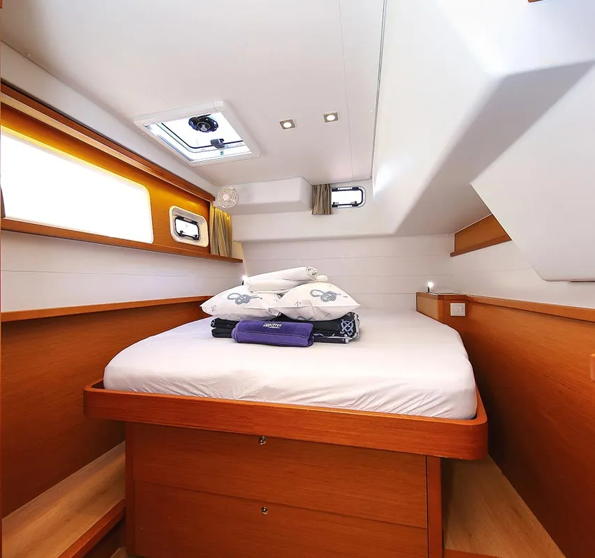 Cabin on Yara, a Lagoon 450 F catamaran at Kontokali, Greece