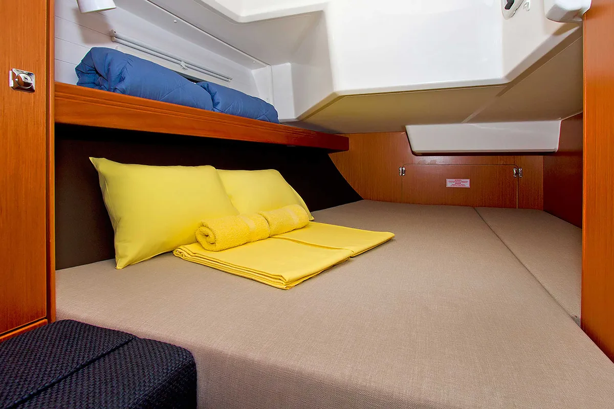 Cabin on Evala, a Bavaria Cruiser 37 sailboat at Split, Croatia