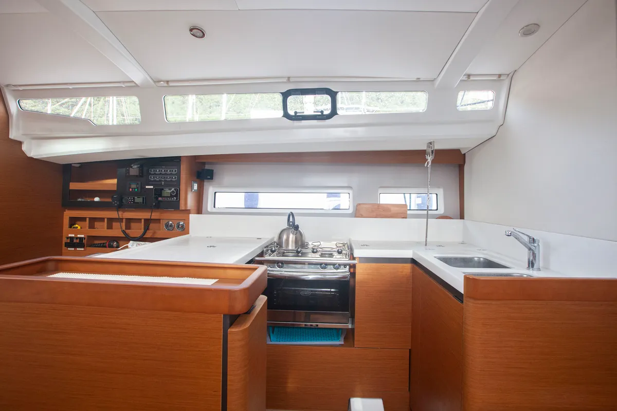 Galley of Celtic Breeze, a Jeanneau Sun Odyssey 440 sailboat at Marmaris, Turkey