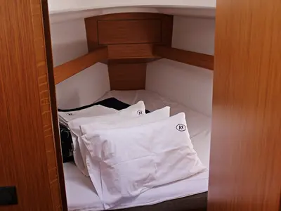 Cabin on Mirella, a Bavaria Cruiser 33 sailboat at Sukošan, Croatia