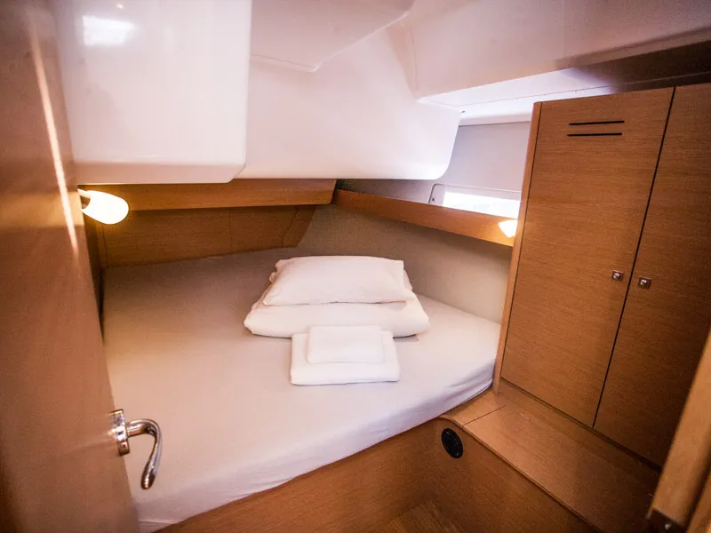 Cabin on Lisabet, a Dufour 460 Grand Large sailboat at Primošten, Croatia