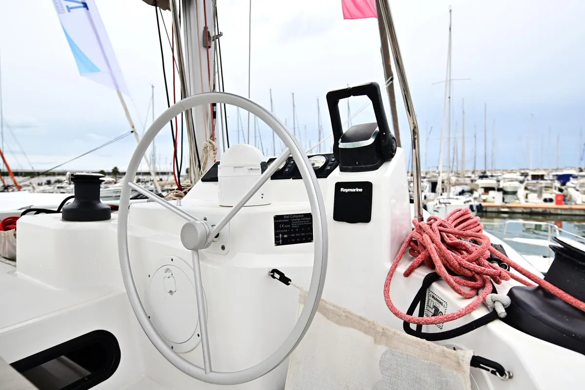 Salon of Perrito Caliente, a Bali Catspace catamaran at Tonnarella, Italy